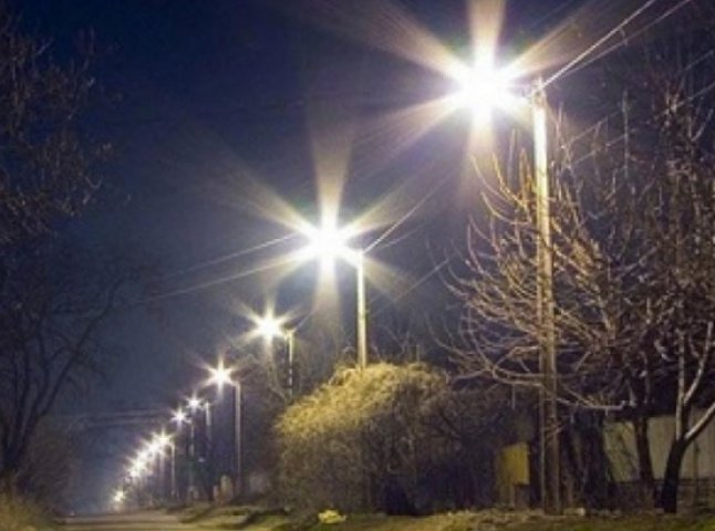У Мукачеві встановили лед-освітлення на 279 вулицях