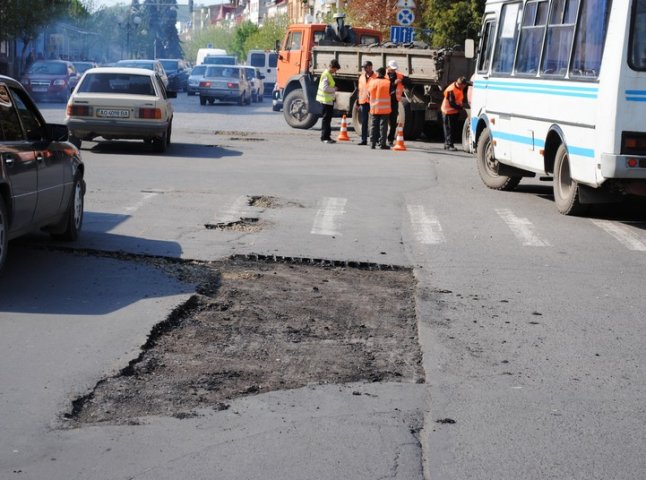 На ремонт доріг цьогоріч Мукачево отримає понад 7 мільйонів гривень