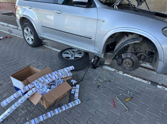 Виїхати за кордон намагався 63-річний чоловік: що сталось на КПП Виїхати за кордон намагався 63-річний чоловік: що сталось на КПП