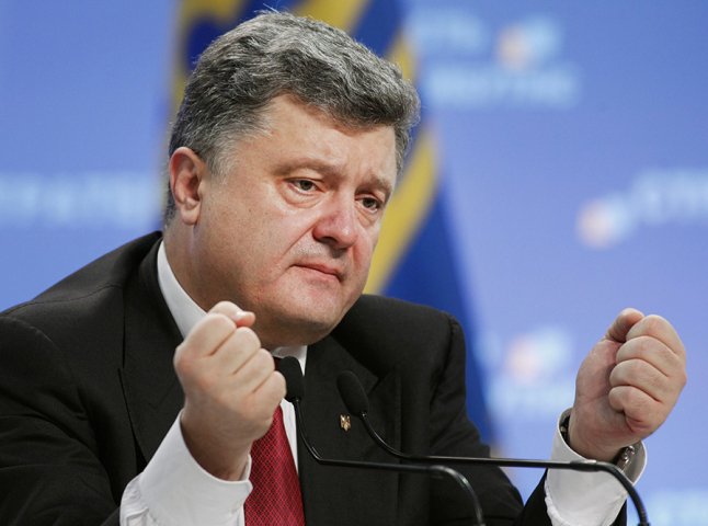 Порошенко взяв на особистий контроль надзвичайну подію із захопленням бійцями хлопчика