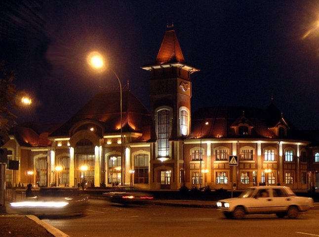 В Ужгородському вокзалі пограбували раніше судимого нетверезого чоловіка