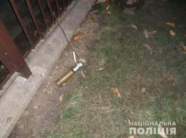 Вночі у Мукачеві невідомий стріляв з гранатомета