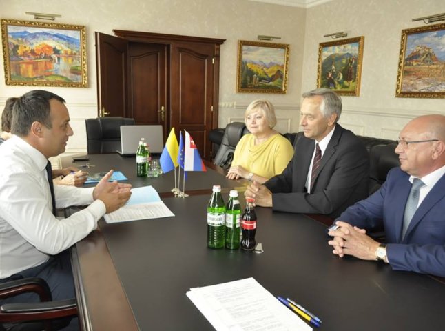 Володимир Чубірко зустрівся з віце-спікером парламенту Словаччини Яном Фігелем