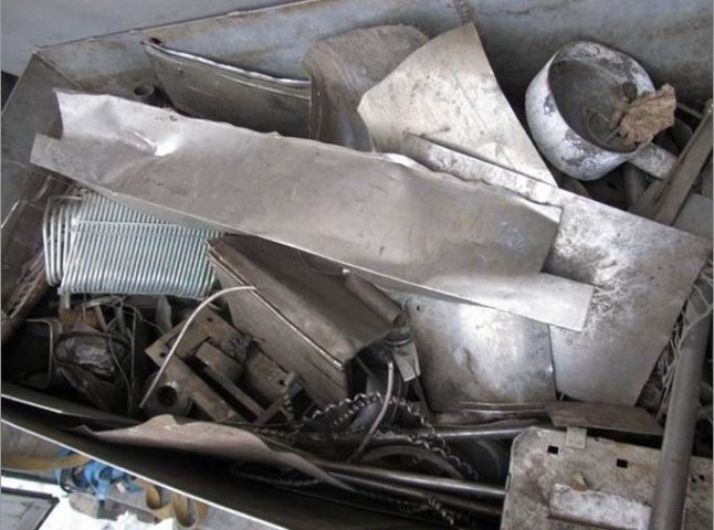 Житель Тячівщини незаконно перевозив понад 40 тонн брухту чорних металів