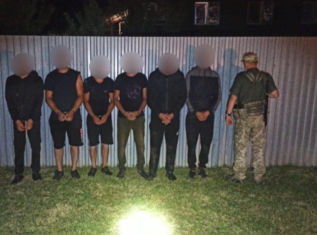 В області затримали шістьох чоловіків В області затримали шістьох чоловіків