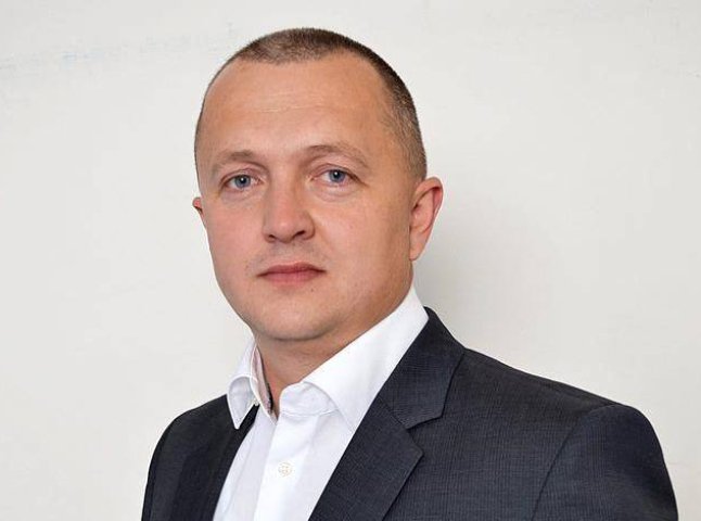 Володимир Зеленський звільнив одного із голів РДА на Закарпатті