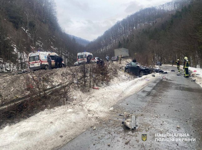 У поліції розповіли подробиці моторошної ДТП на трасі Київ-Чоп