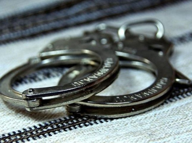 Поліція Виноградова затримала молодика, який у Львові продавав крадені речі