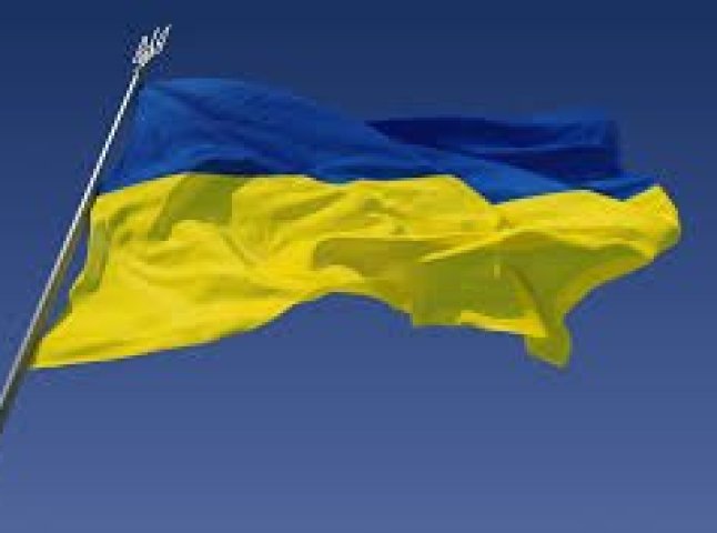 Під час святкувань в Ужгороді вкрали 23 прапори