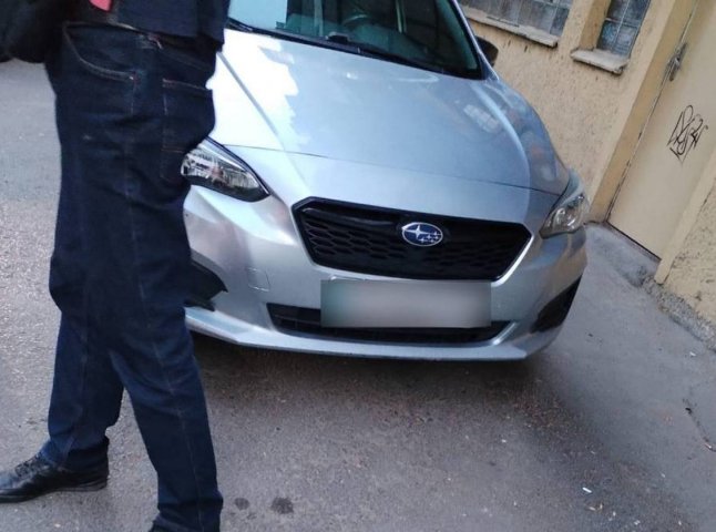 Штрафів на кілька десятків тисяч гривень: водій попався на порушенні кількох правил Штрафів на кілька десятків тисяч гривень: водій попався на порушенні кількох правил
