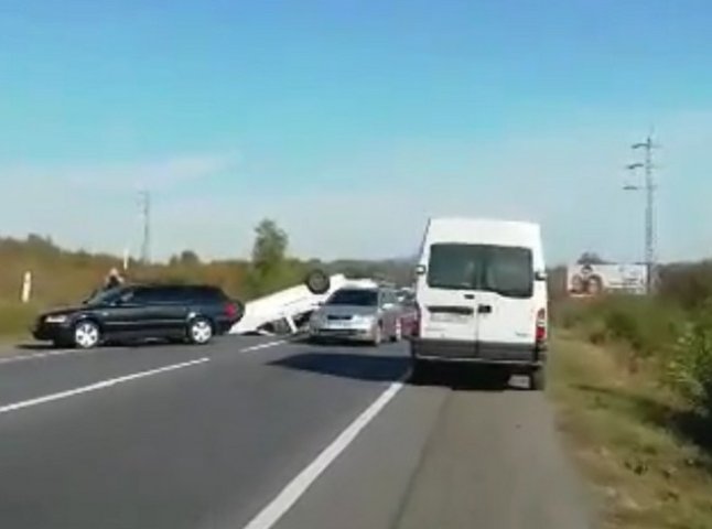 Біля Дубрівки трапилась жахлива аварія: оприлюднено відео