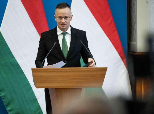 Сійярто назвав вимогу для розблокування Угорщиною міністерських зустрічей Україна-НАТО