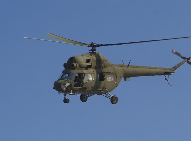 Поблизу Ужгорода розбився гелікоптер із шістьма особами на борту