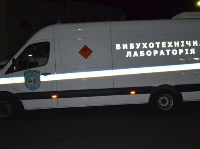 Вночі міліція шукала вибухівку в одному із кафе Ужгорода