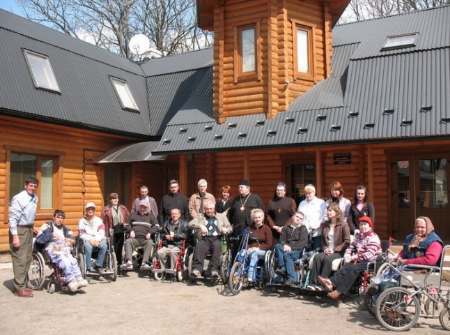 Як святкували 5 річницю Фонду захисту інвалідів-візочників