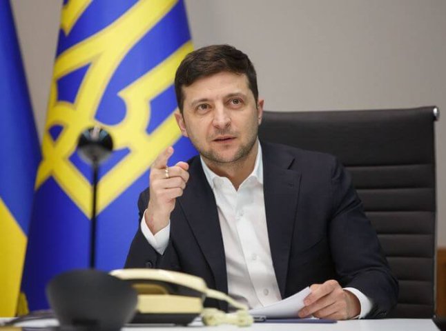 Зеленський запевнив українців, що кількість народних депутатів незабаром скоротять 