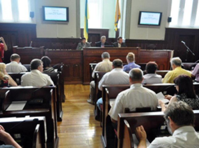 Розпочала роботу чергова сесія Мукачівської міської ради