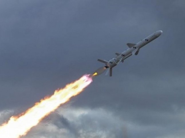 рф влучила ракетою у військовий об’єкт на Рівненщині: офіційні подробиці