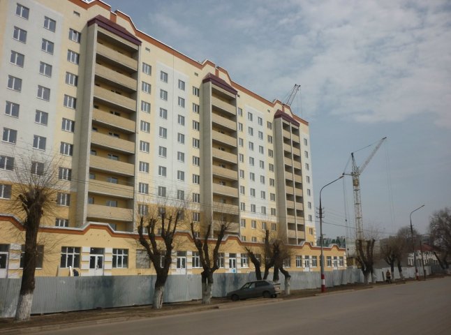 В Ужгороді обговорили можливість будівництва в місті багатоквартирного будинку для переселенців зі сходу України
