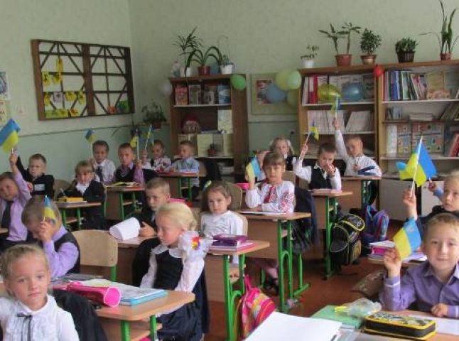 Навчання у школах Мукачева розпочнеться із понеділка