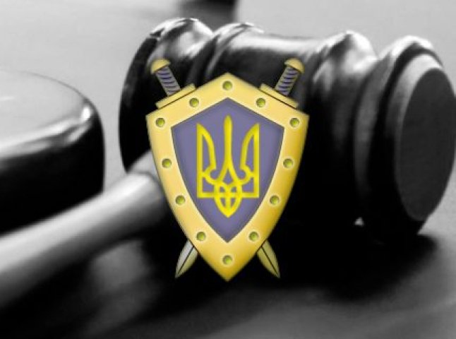 Прокуратура Мукачева контролює досудове розслідування за фактом вбивства 18-річного хлопця