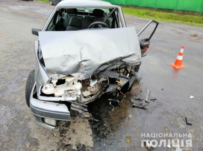 Машини перетворилися на купу металобрухту: на Мукачівщині трапилася аварія