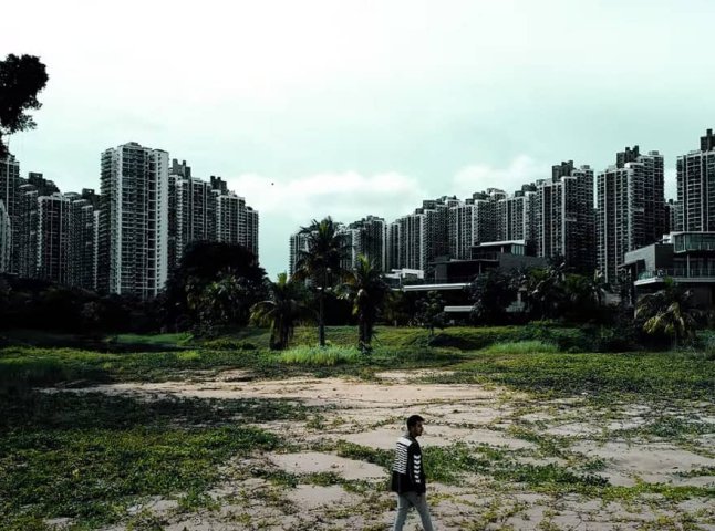 Дорогий курорт перетворився на місто-привид: що сталось та чому тут не хочуть жити люди