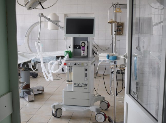 Для Ужгородської міської клінічної лікарні придбали нове сучасне обладнання