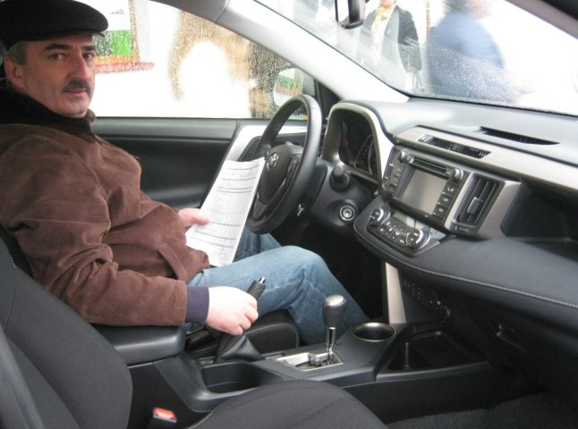 У Мукачеві тестували новинки від Toyota (ФОТО)