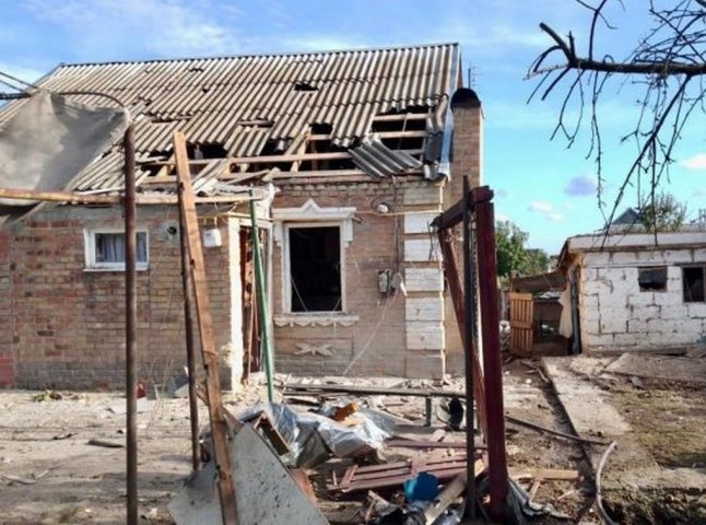Сьогодні росія атакувла 60 снарядами Нікопольську громаду: є жертви