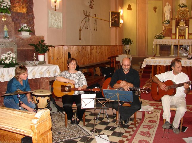 У римо-католицькому храмі у Хусті угорські гітаристи відіграли концерт