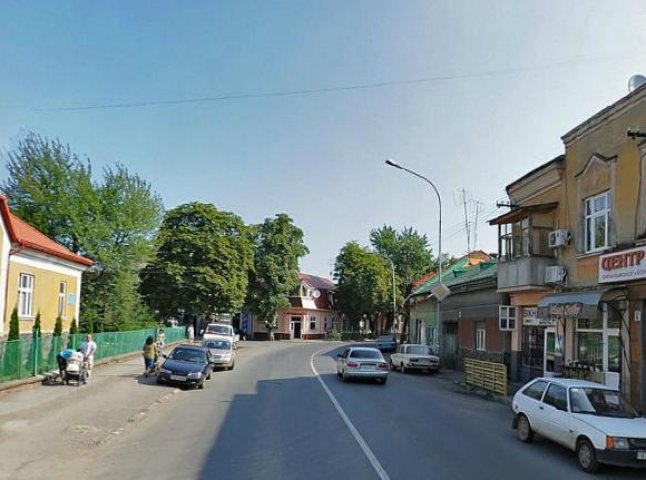 Завтра на вулиці Другетів в Ужгороді обмежать рух транспорту (ФОТОФАКТ)