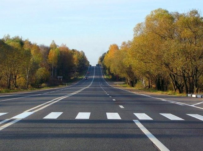 На дорогах України з’являться нові дорожні знаки