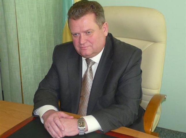 Начальник управління охорони здоров’я Закарпатської ОДА Роман Шніцер щойно написав заяву на звільнення