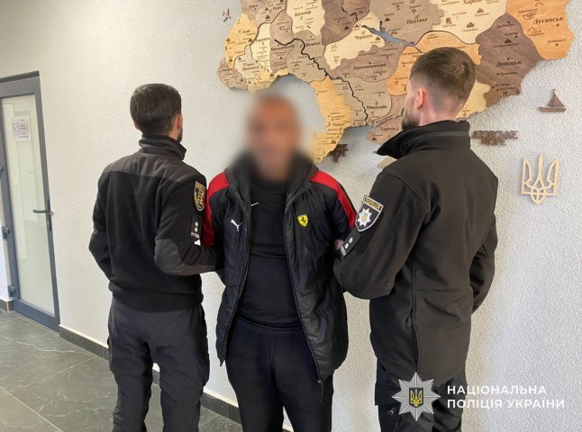В Ужгородському районі затримали чоловіка, причетного до низки крадіжок В Ужгородському районі затримали чоловіка, причетного до низки крадіжок