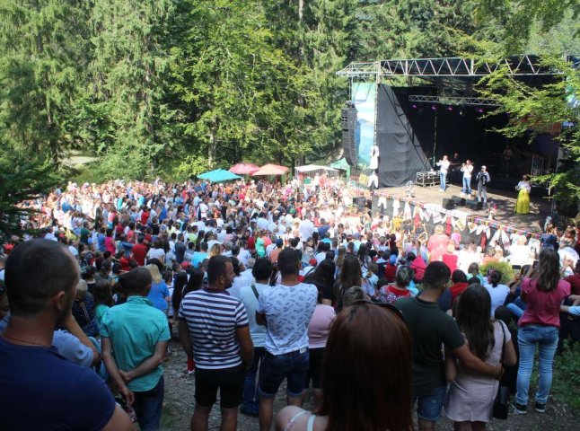 Відома кількість туристів, які відвідали колоритний закарпатський фестиваль