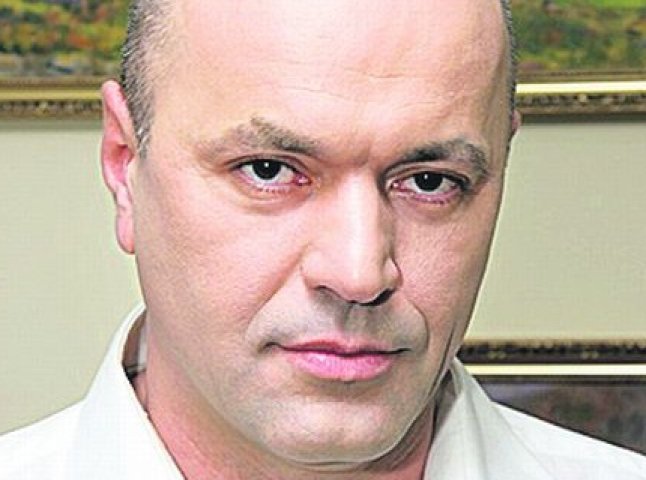Екс-мер Ужгорода Ратушняк каже, що йому пропонували роботу та він відмовився