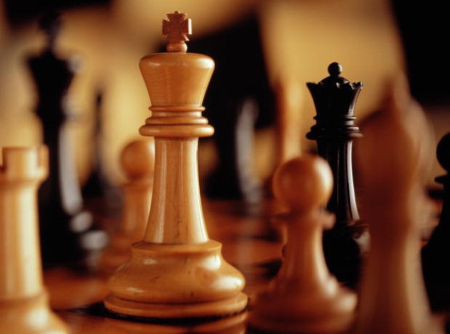 У Берегові відбувся новорічно-різдвяний шаховий турнір