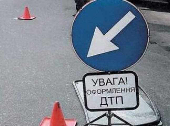 ДТП в Ужгороді: на проспекті Свободи в Ужгороді зіткнулись два автомобілі