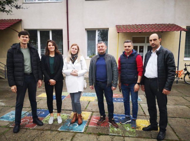 На Виноградівщині облаштують житло для понад 230 вимушених переселенців
