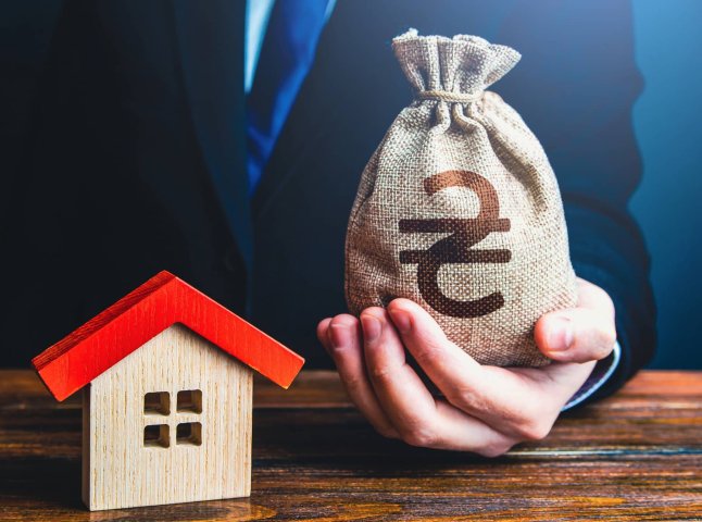 Податок на квартири й будинки у 2026 році: кому і скільки доведеться заплатити