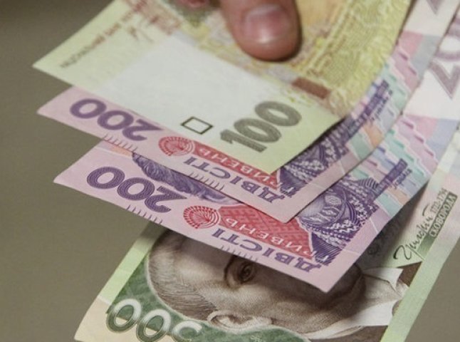 З 1 січня в Україні підвищують мінімальну зарплату
