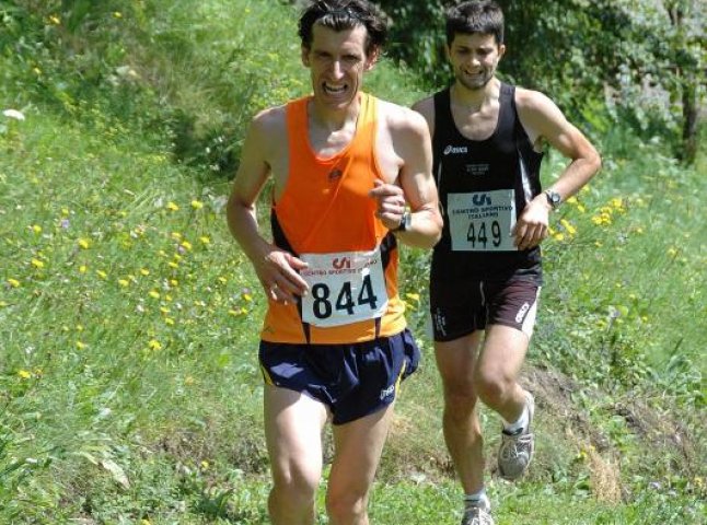 Мукачівець Сергій Мухідінов у складі команди італійського клубу став переможцем естафетних змагань з гірського бігу