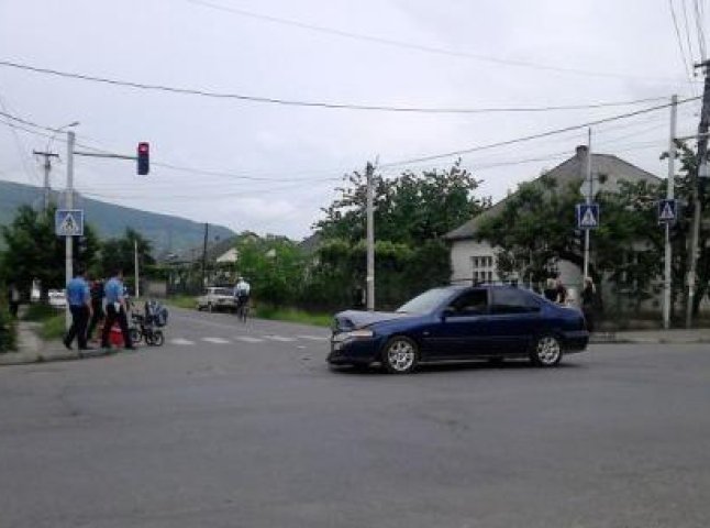 На регульованому перехресті у Виноградові сталась ДТП