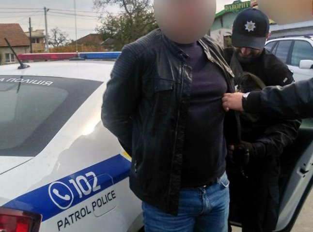 У Мукачеві викрали автомобіль і чоловіка