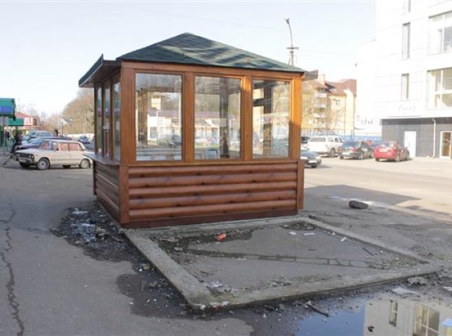 Депутатам Ужгородської міськради не вдалось повернути МАФи жителям обласного центру