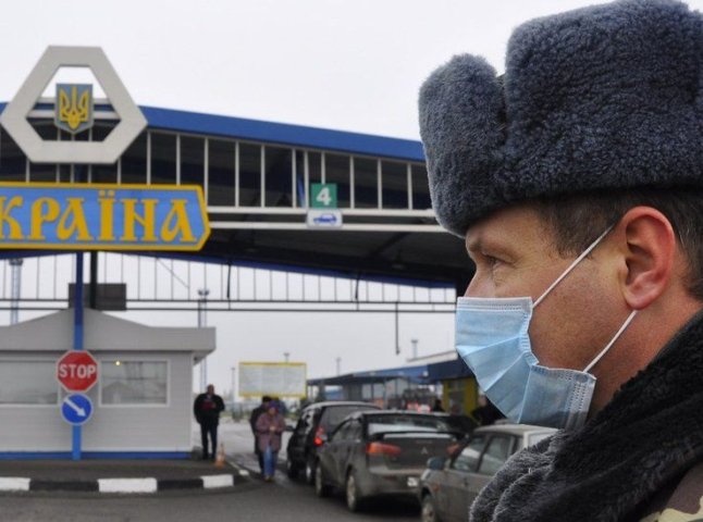 Україна в найближчі дні може заборонити будь-який пасажирський рух через кордон