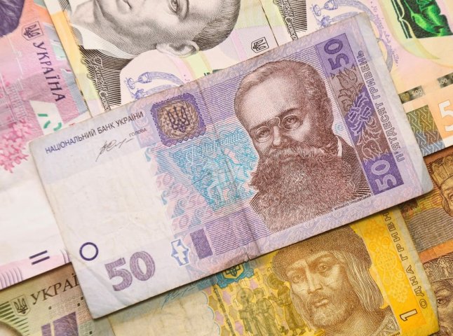 Нічим не ризикуючи: як працюючим пенсіонерам збільшити виплати