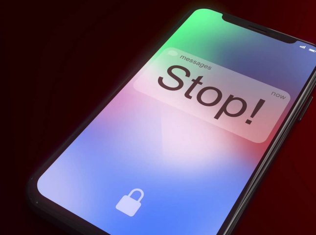 З таких номерів більше телефонувати не будуть: в Україні заборонили деякі дзвінки З таких номерів більше телефонувати не будуть: в Україні заборонили деякі дзвінки