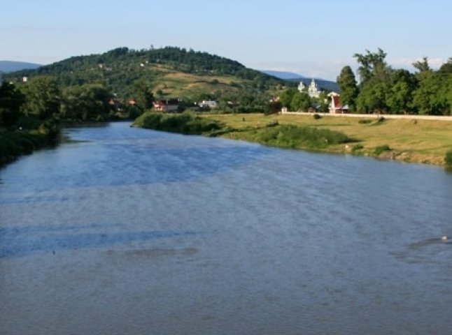 Синоптики попереджають про підвищення рівнів води у річках